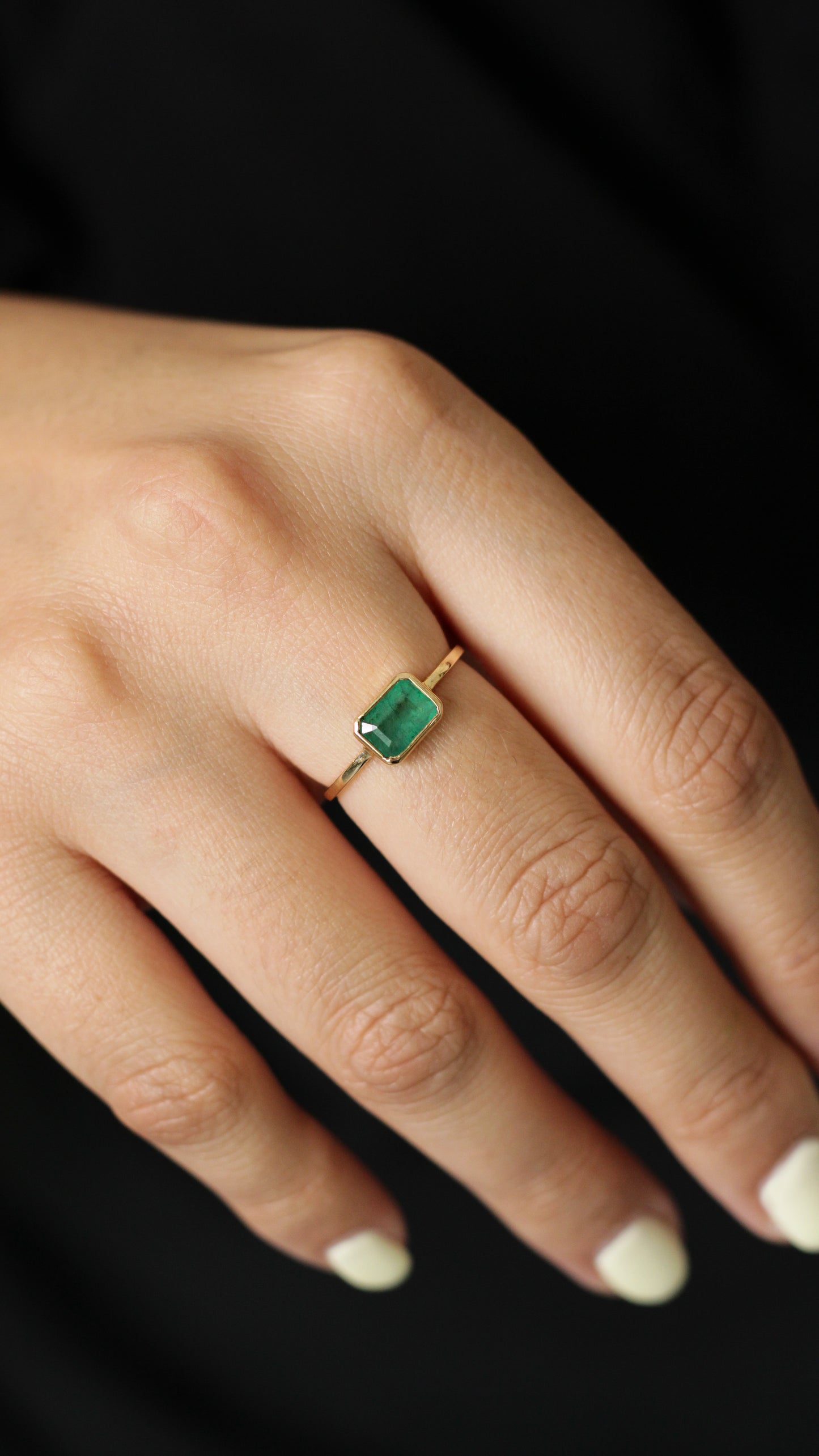 Anillo Tiana