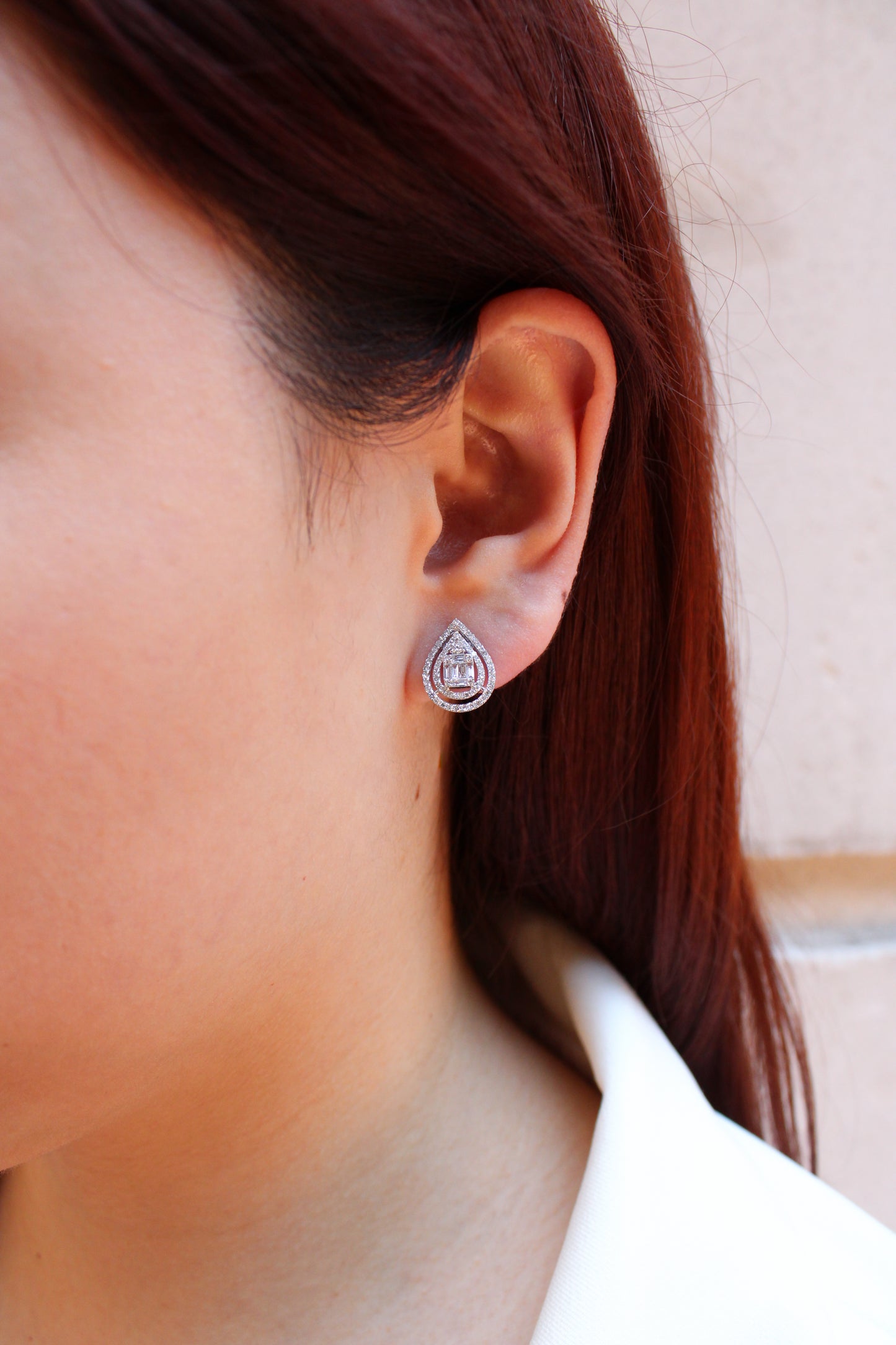 Aretes corte pera