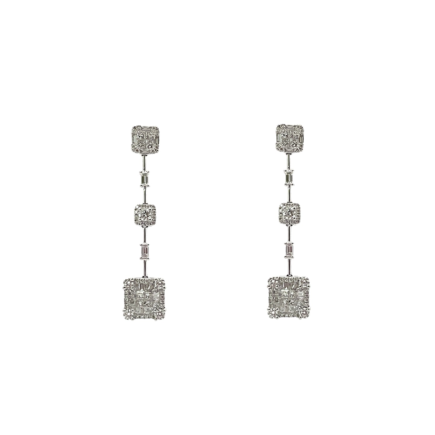 Aretes colgantes con diamantes
