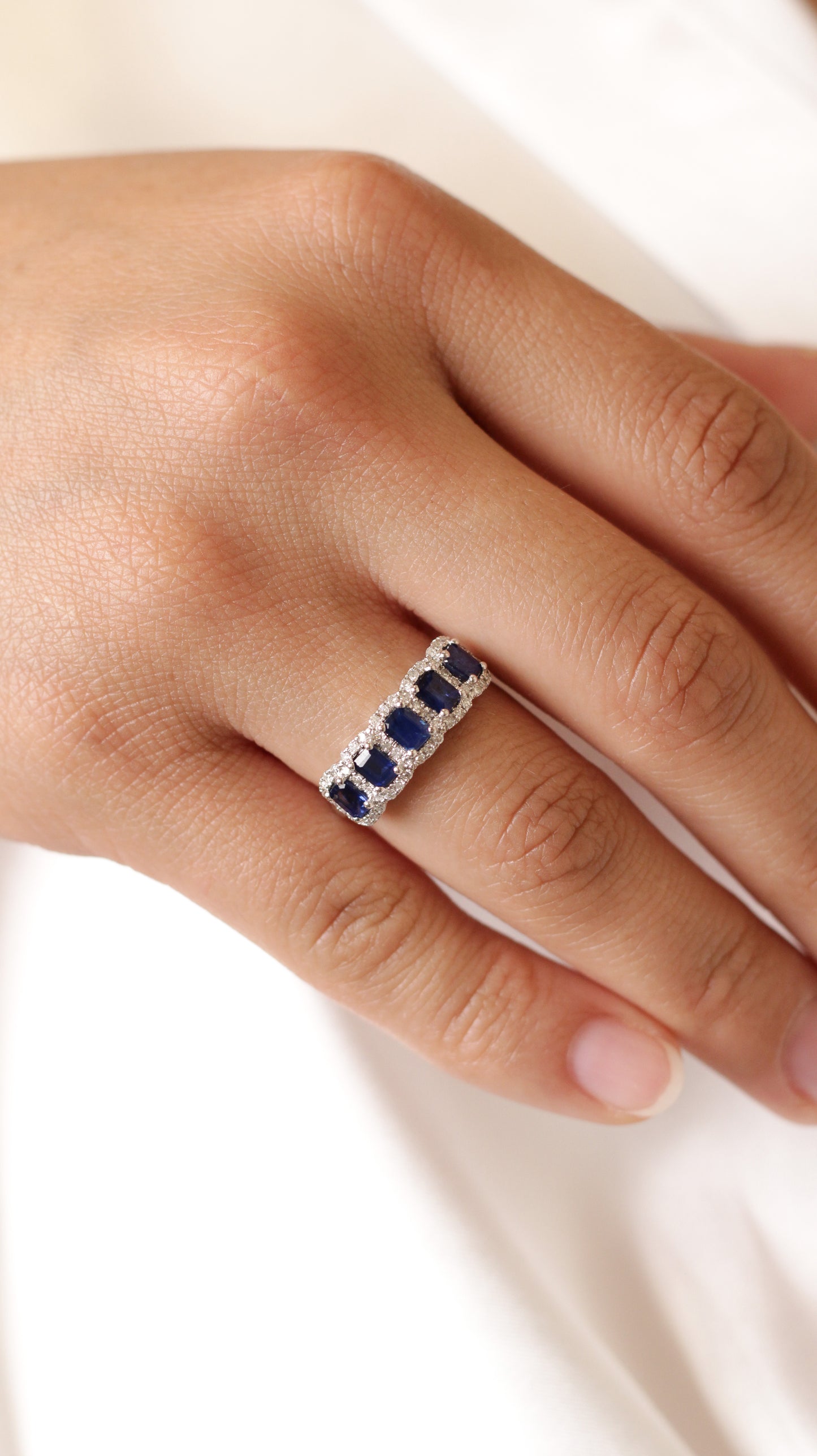 Anillo Malia