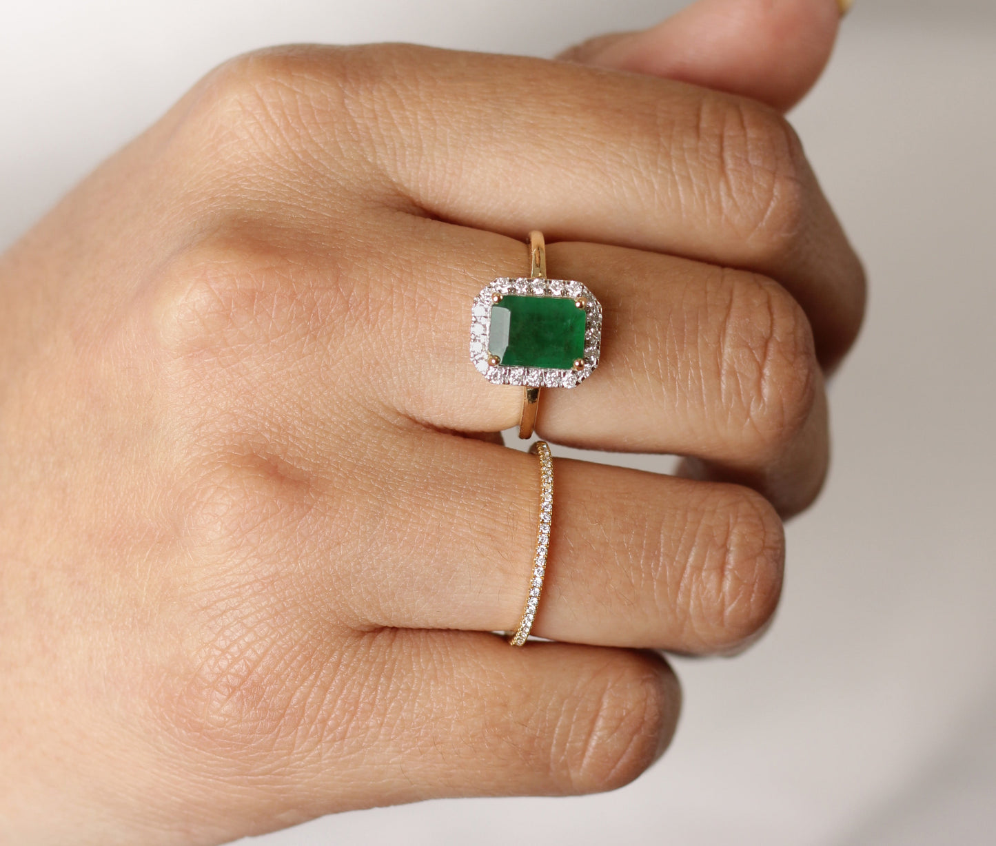 Anillo Mireya