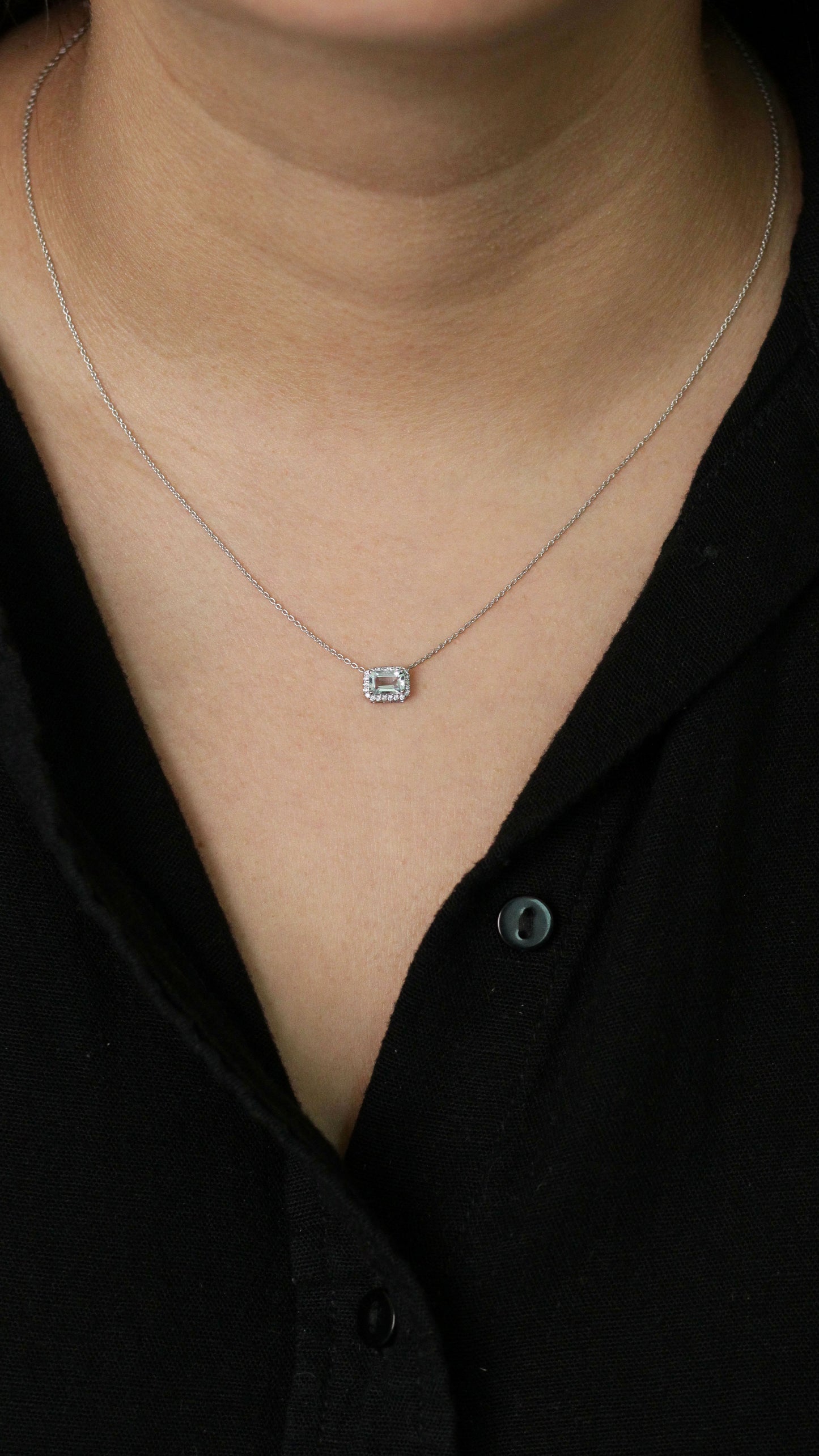 Collar Bloom