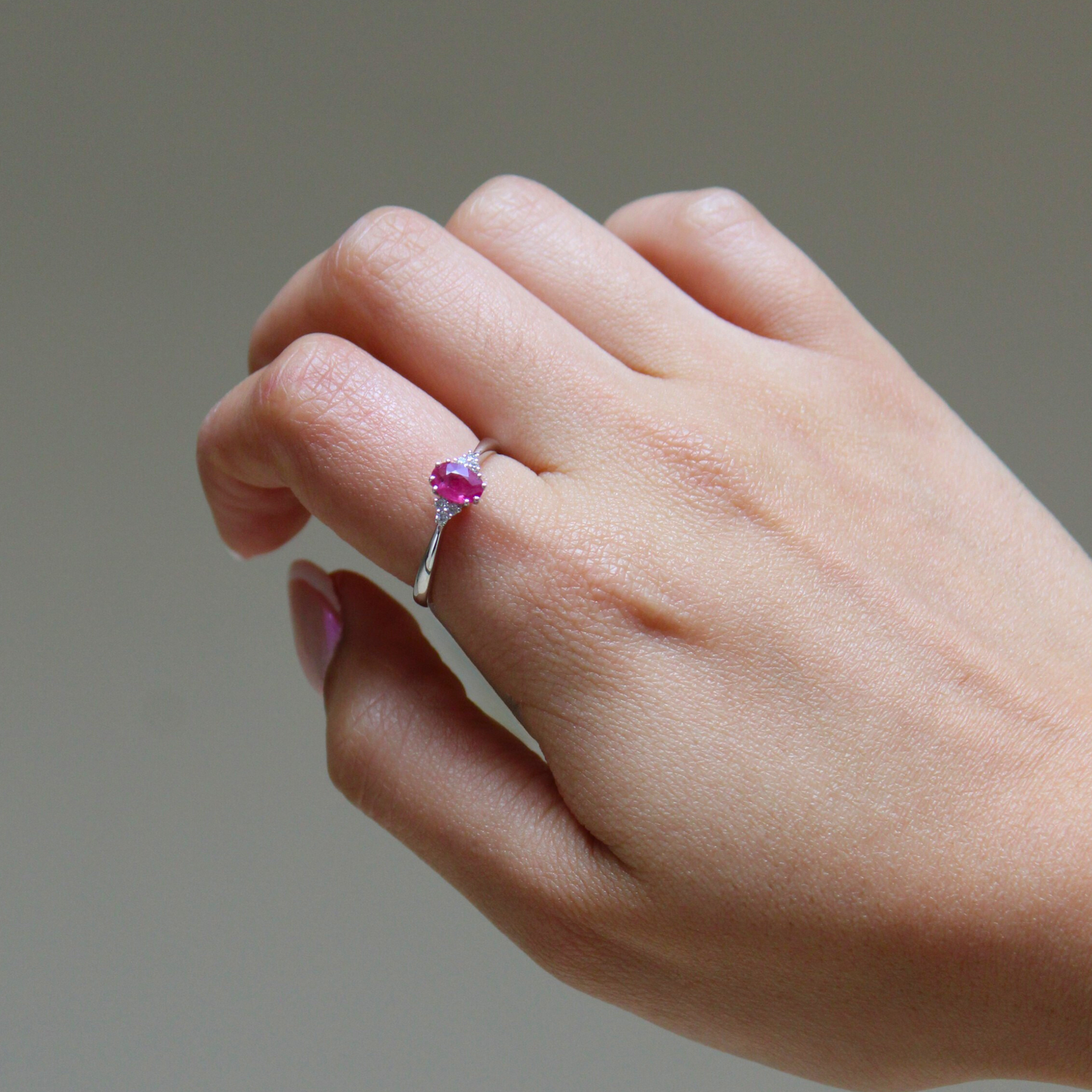 Anillo rubí