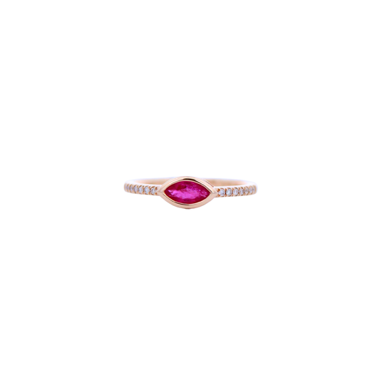 Anillo con rubí