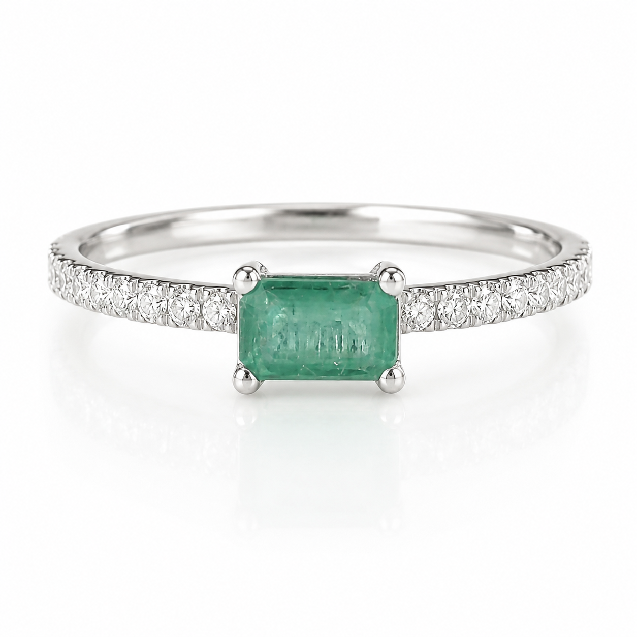 Anillo Liora
