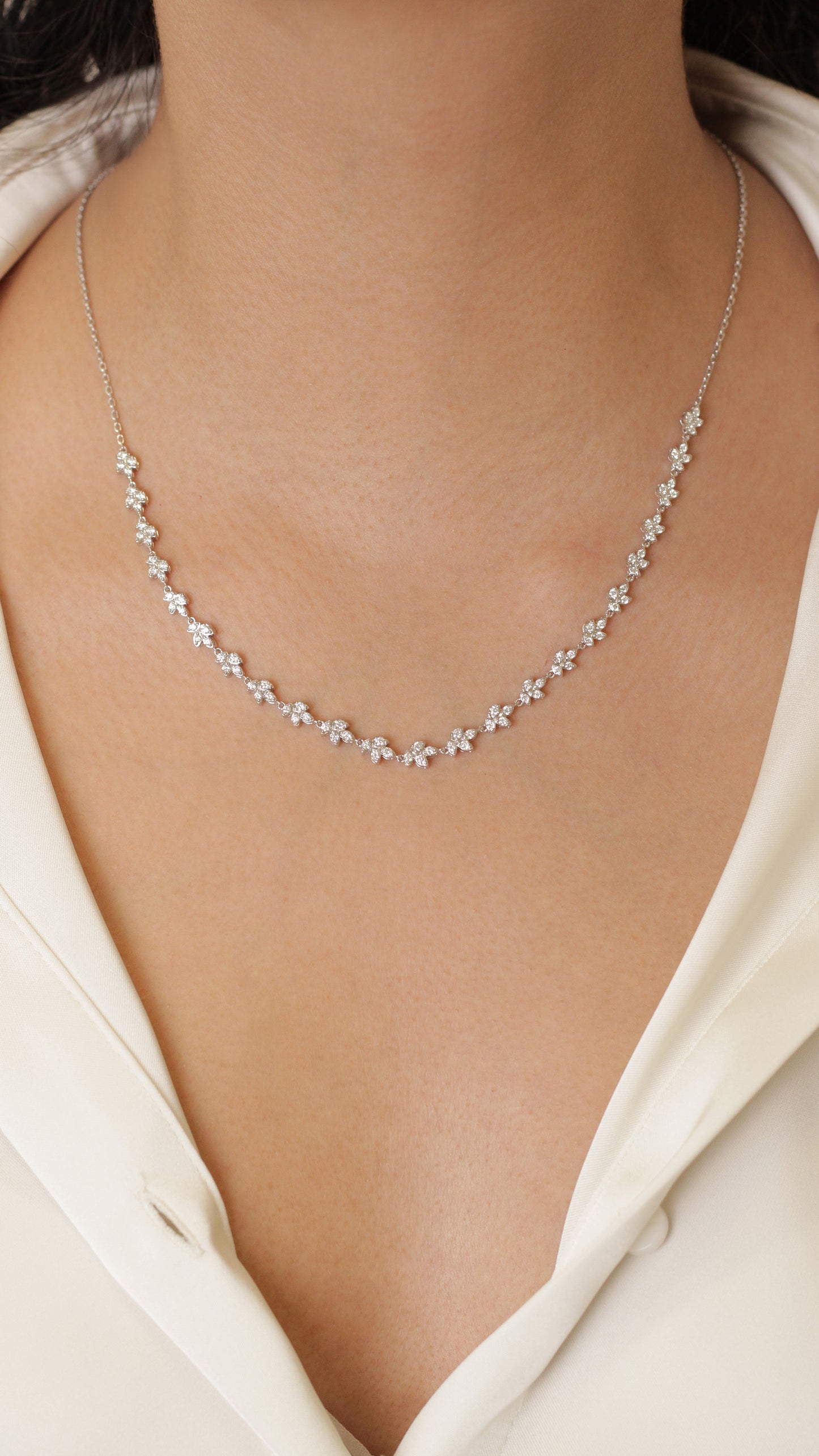 Collar Maxime White