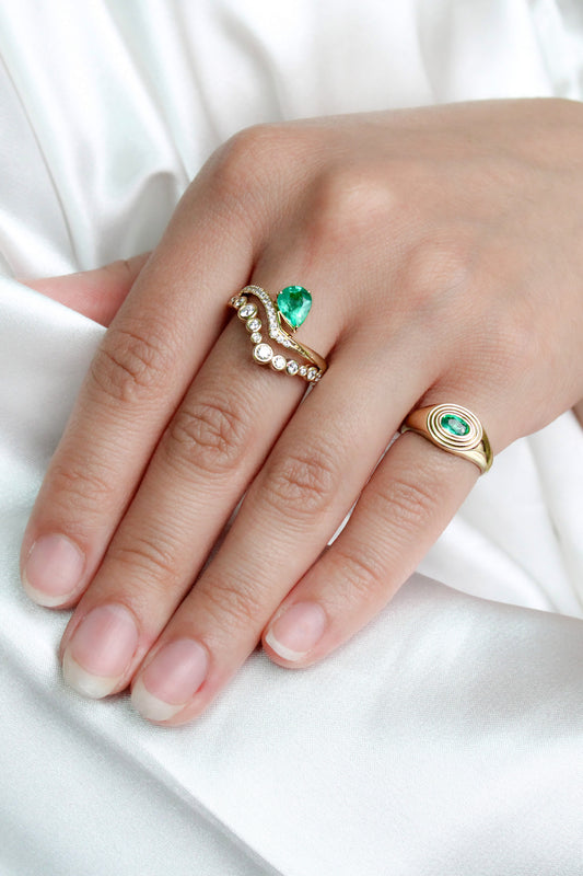 Anillo Aveline