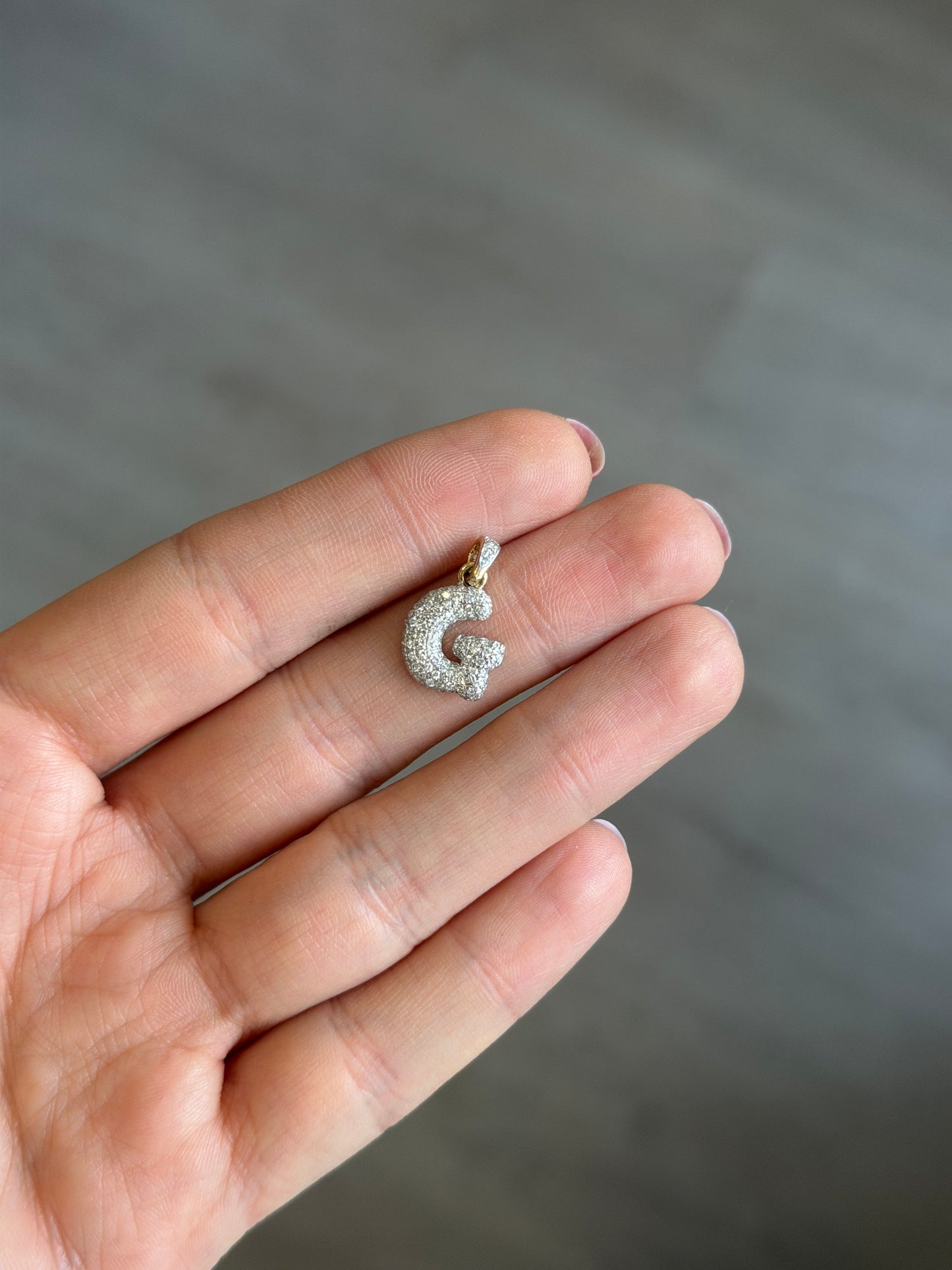 Bubble letter
