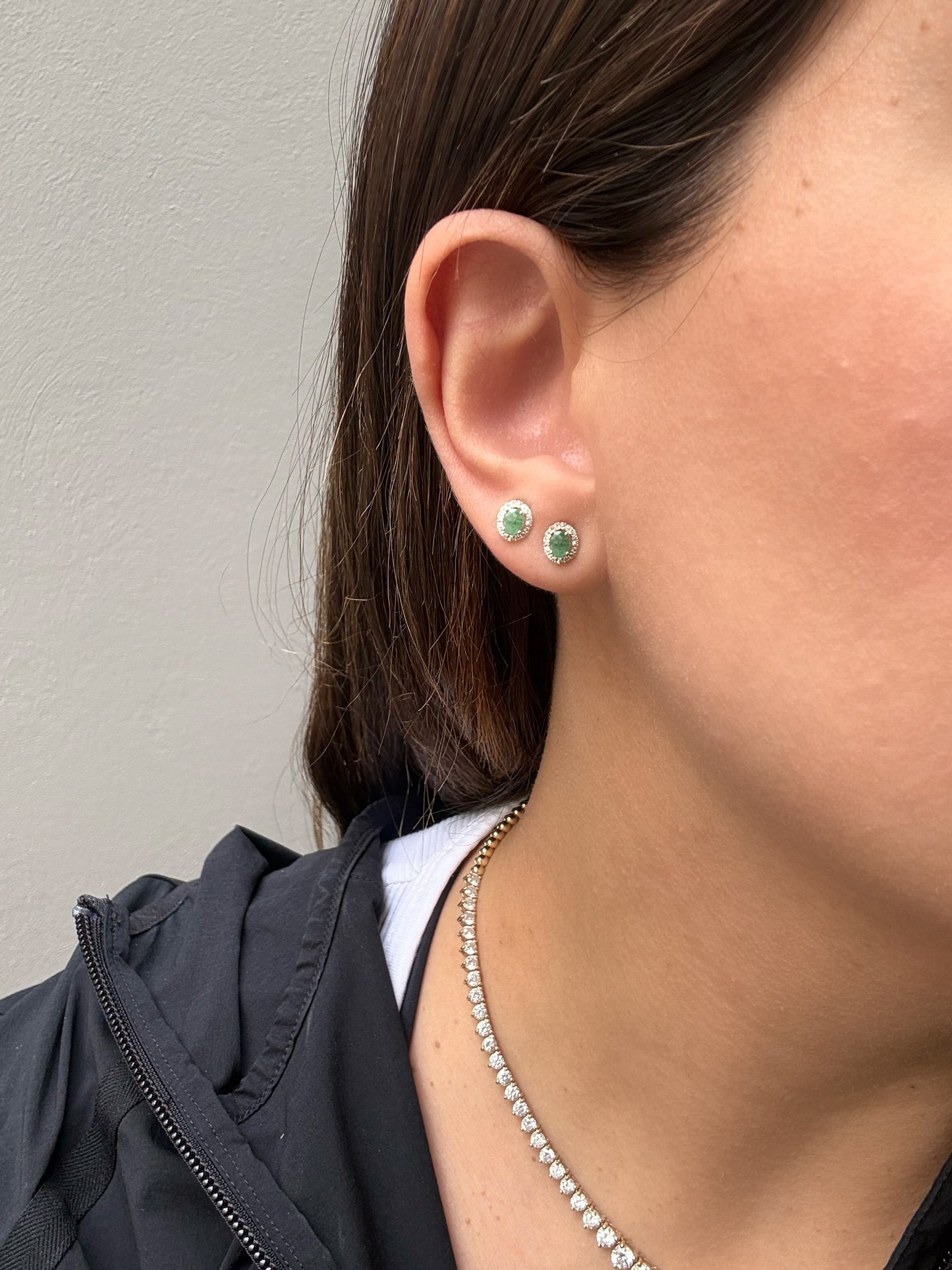 ARETES SOFIS ESMERALDA