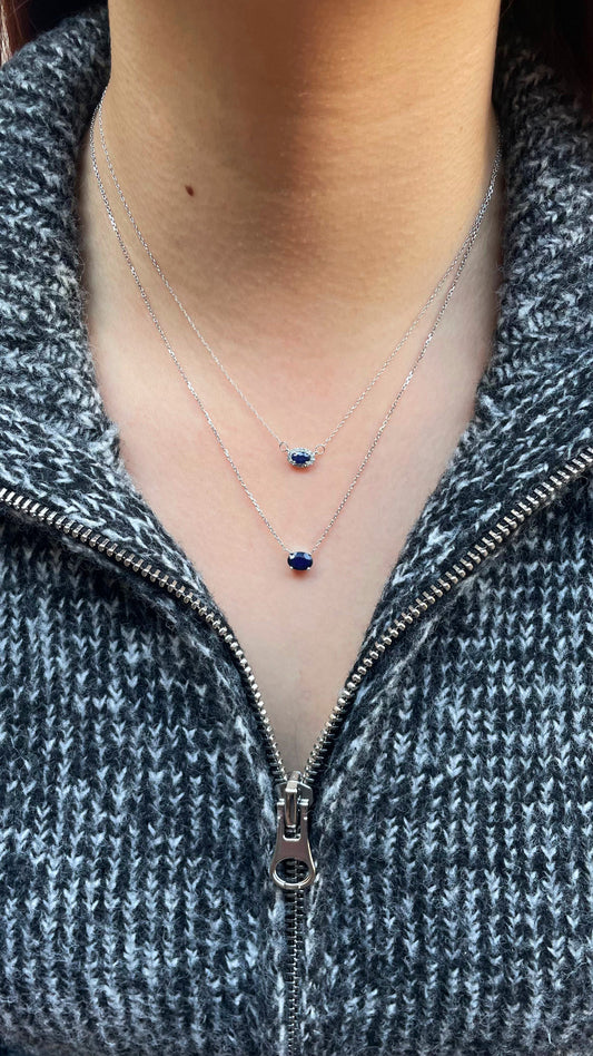 Collar con zafiro