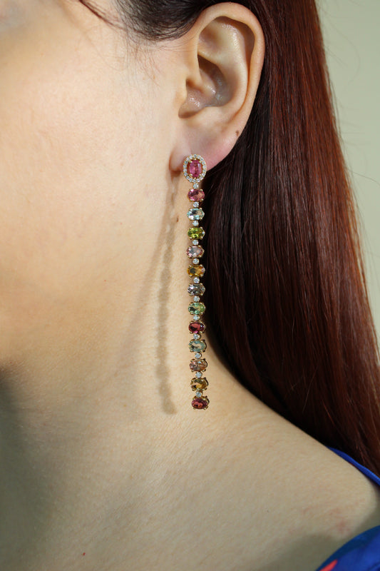 Aretes largos de colores