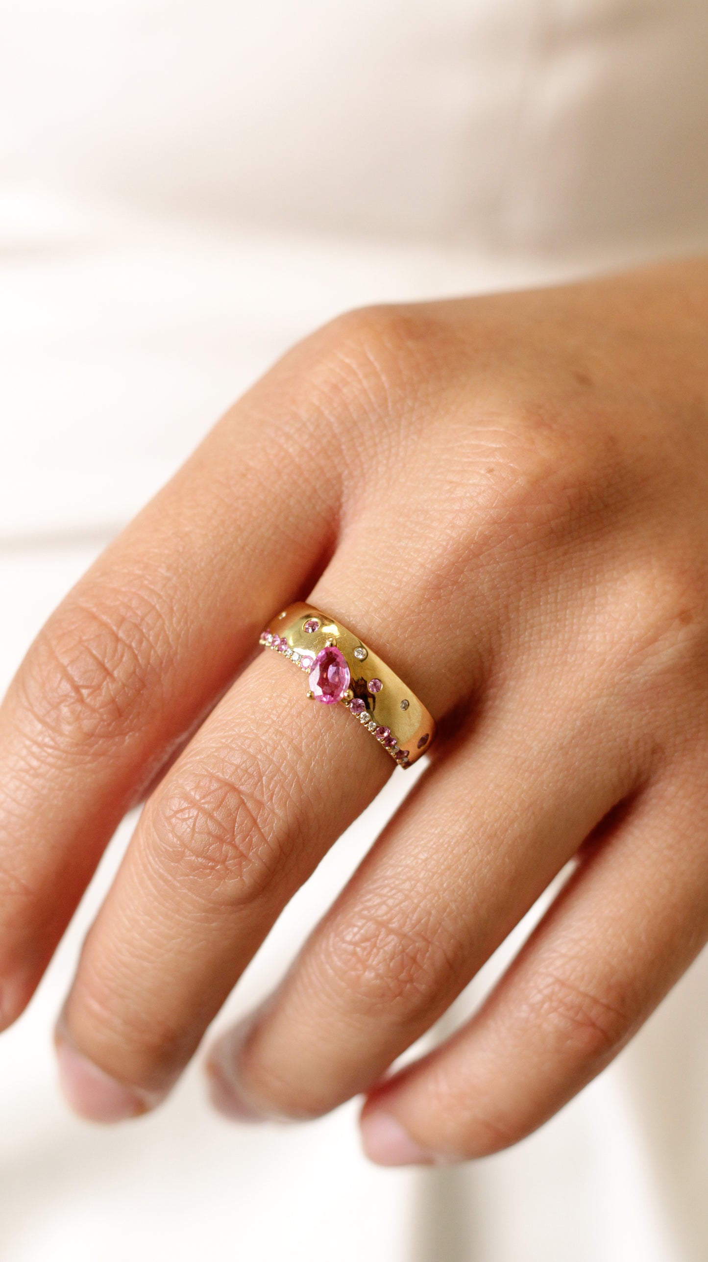 Anillo Erola
