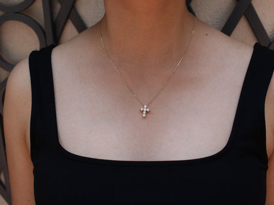 Collar Cruz