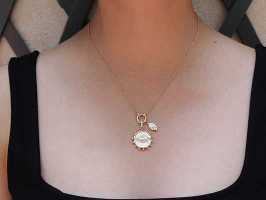 Collar Nazara