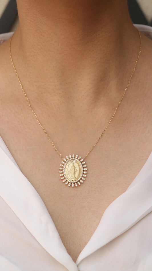 Collar Virgen María