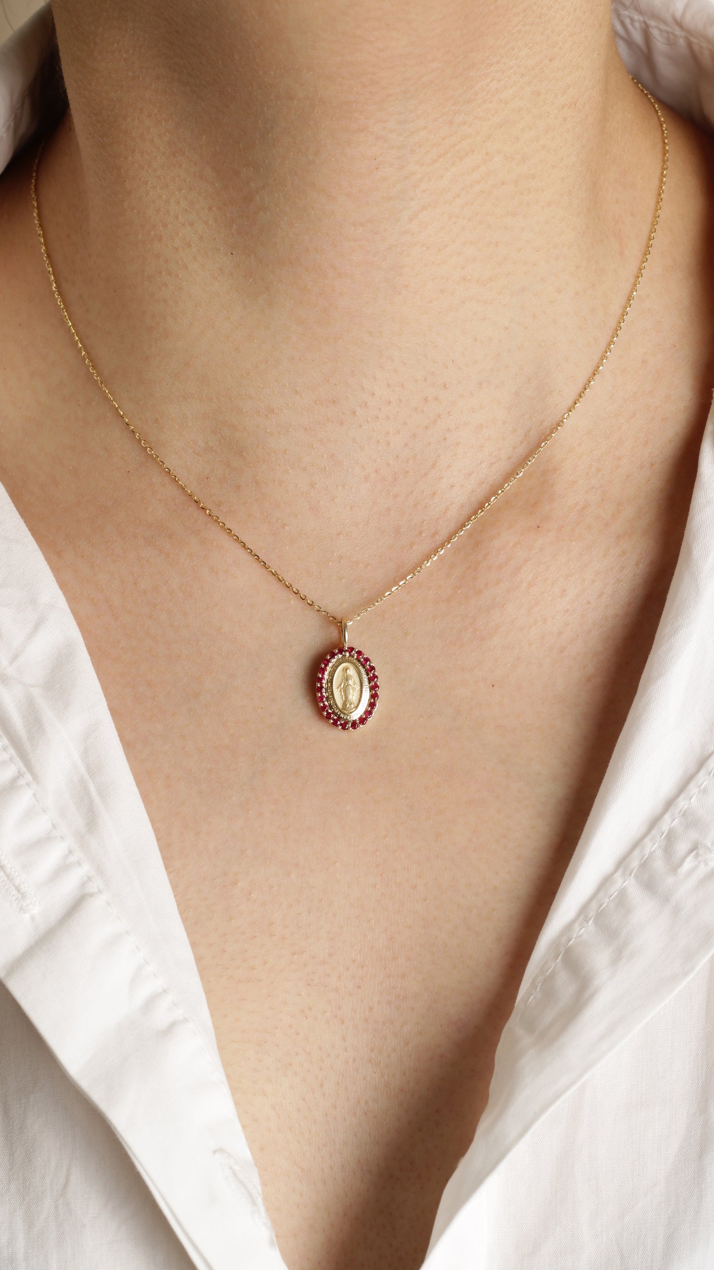 Collar virgen Milagrosa