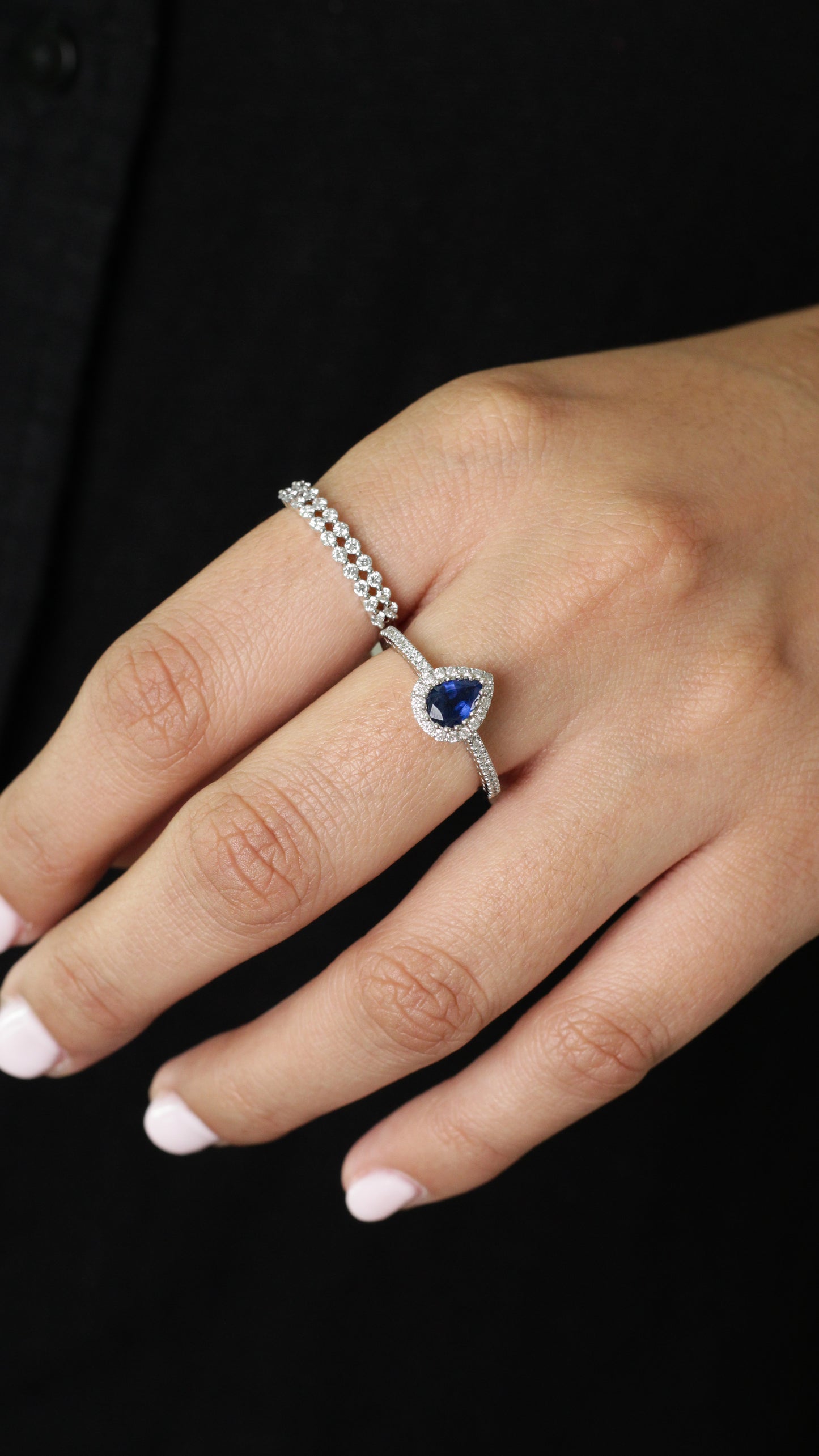 Anillo Varessia