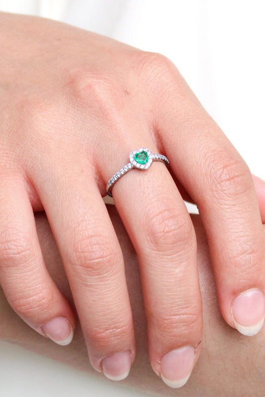 Anillo Green Romance