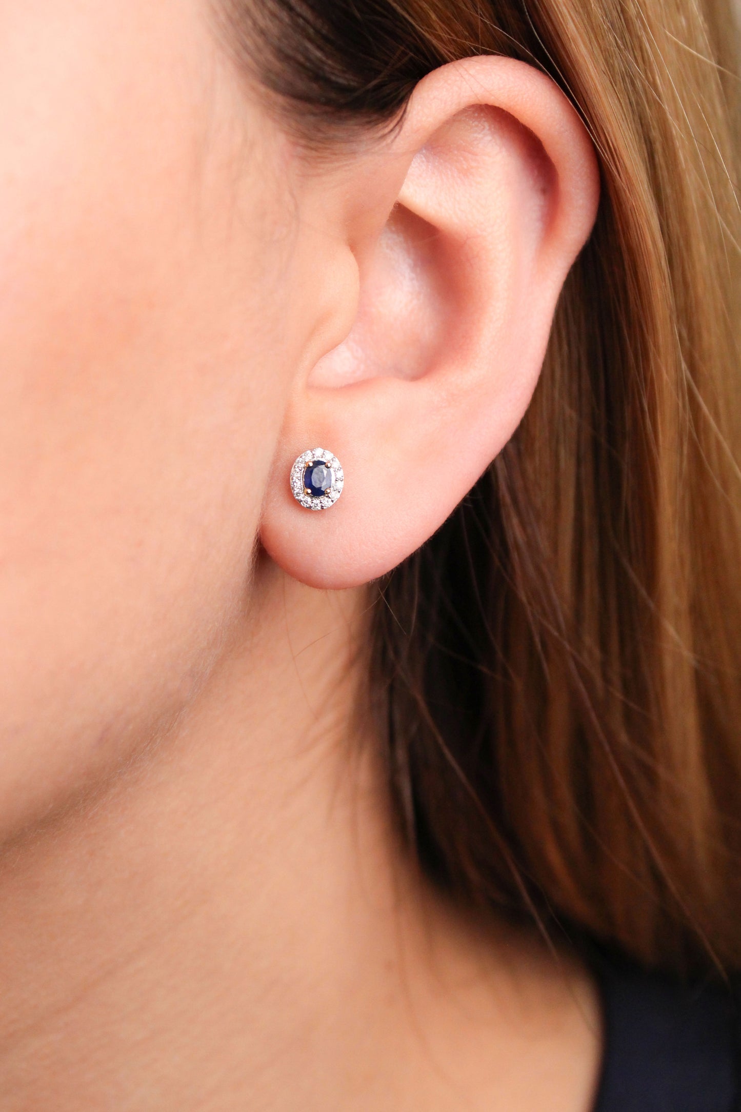 Aretes Regina