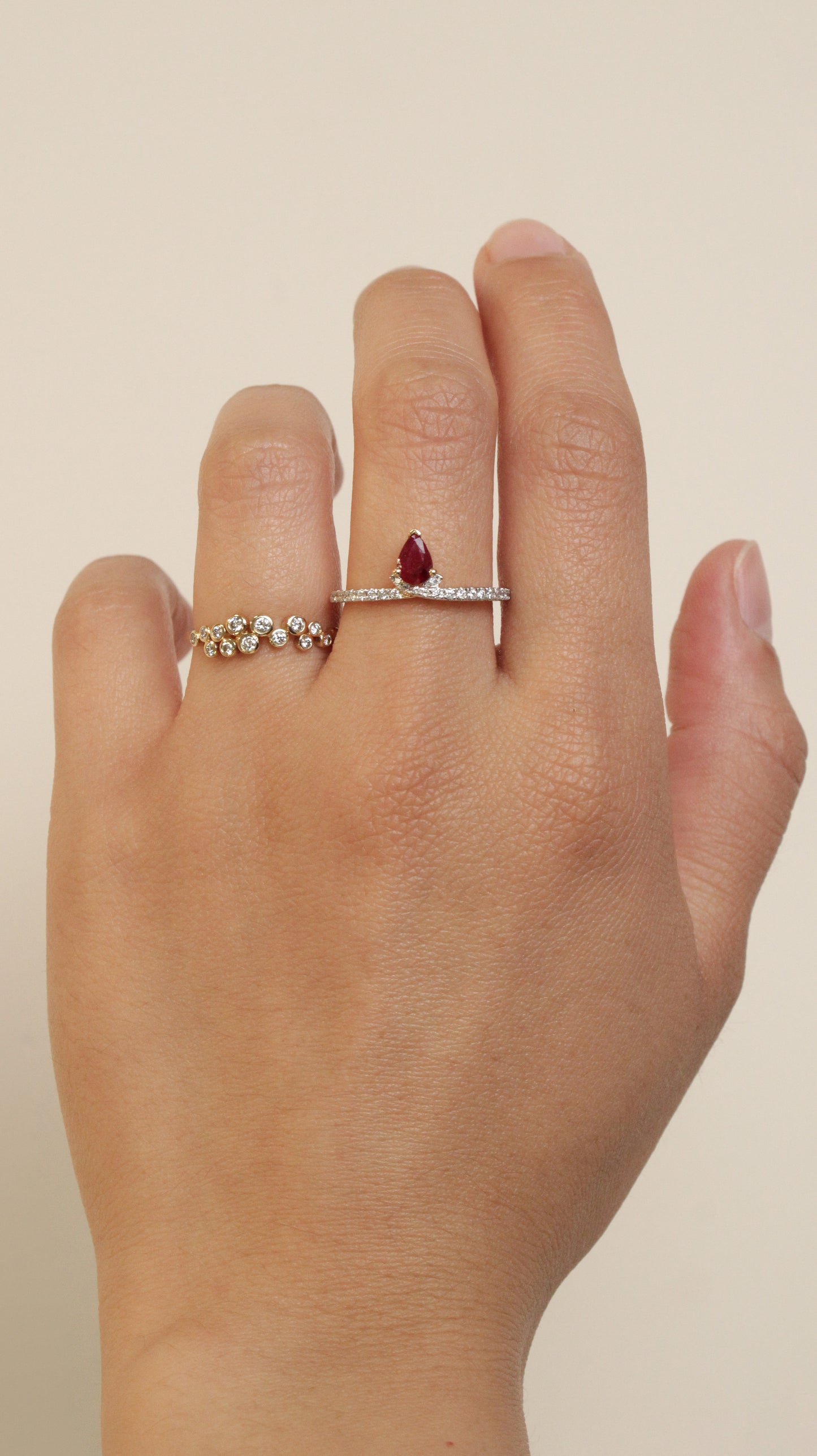 Anillo Scarlet Dew
