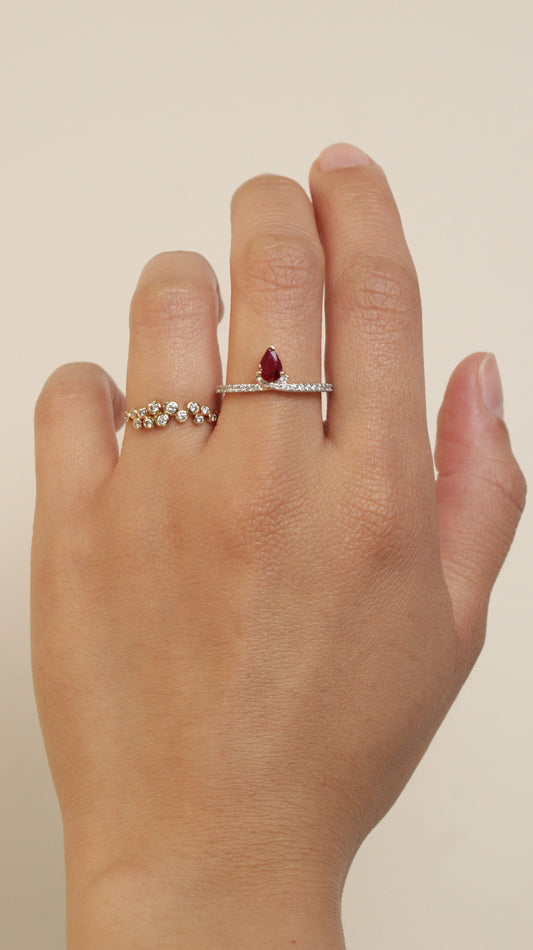 Anillo Scarlet Dew