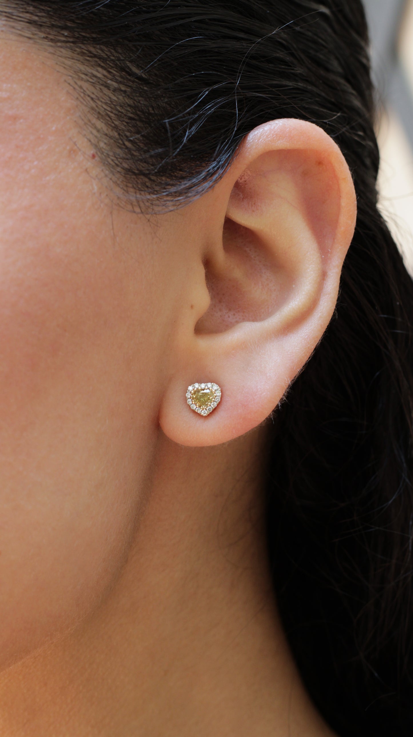 Aretes Solenne