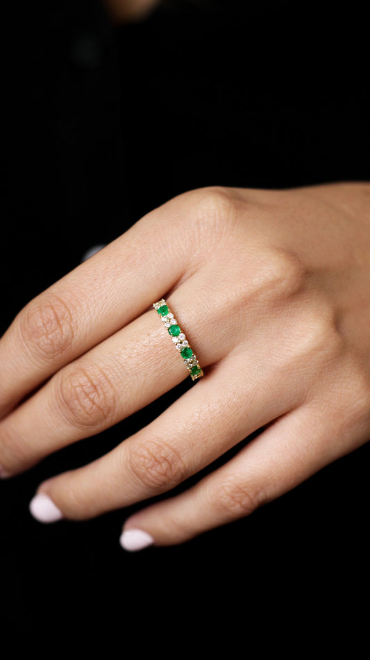 Anillo Fiorella
